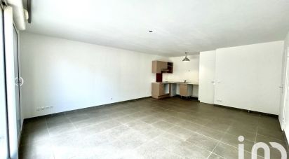 Appartement 3 pièces de 65 m² à Marseille (13013)