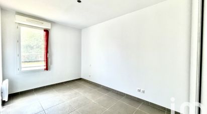 Apartment 3 rooms of 65 m² in Marseille (13013)