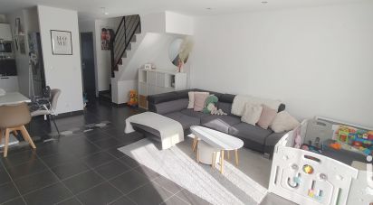 Maison 5 pièces de 116 m² à Mareuil-lès-Meaux (77100)