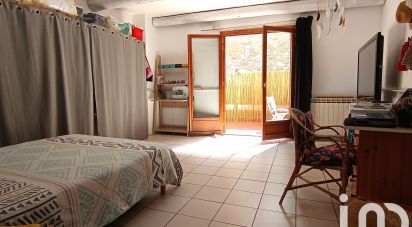 Village house 7 rooms of 172 m² in Manas (26160)