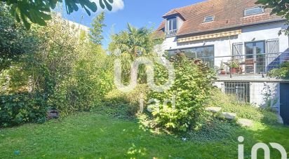 House 7 rooms of 159 m² in Antony (92160)