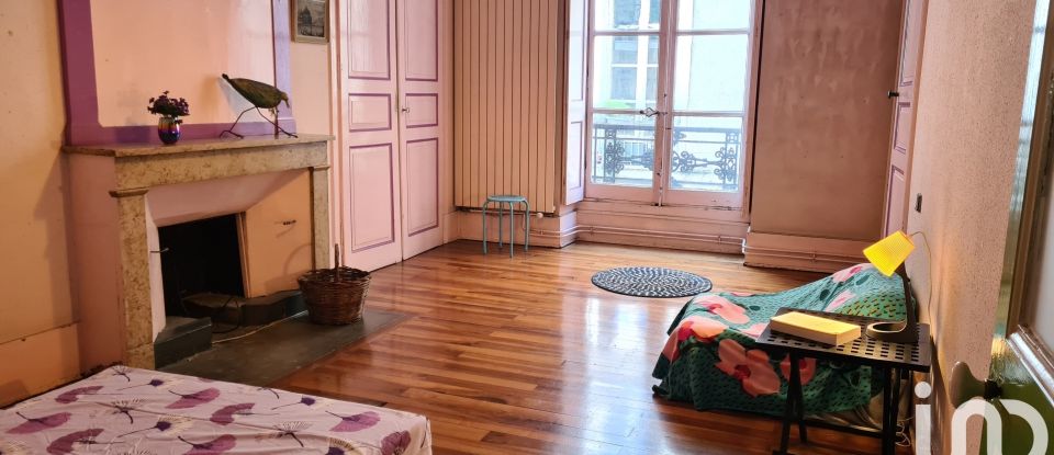 Apartment 4 rooms of 167 m² in Grenoble (38000)