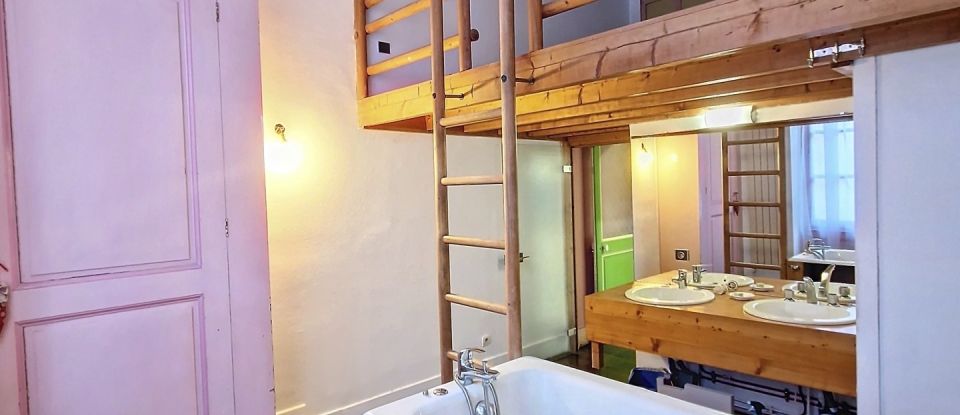 Appartement 4 pièces de 167 m² à Grenoble (38000)