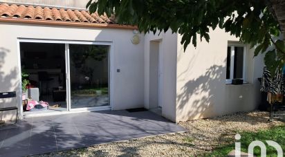 Town house 3 rooms of 56 m² in Salles-sur-Mer (17220)