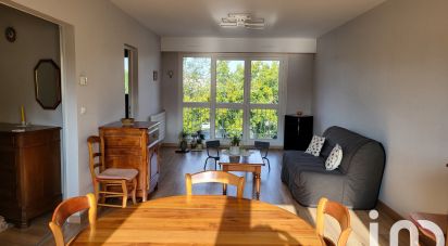 Apartment 3 rooms of 84 m² in Nantes (44300)