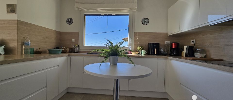 Appartement 3 pièces de 77 m² à Six-Fours-les-Plages (83140)