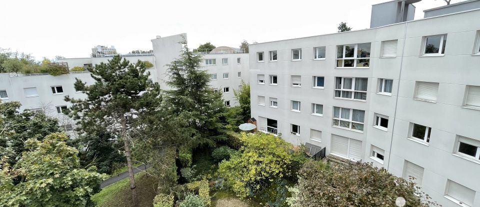 Appartement 3 pièces de 70 m² à Châtenay-Malabry (92290)