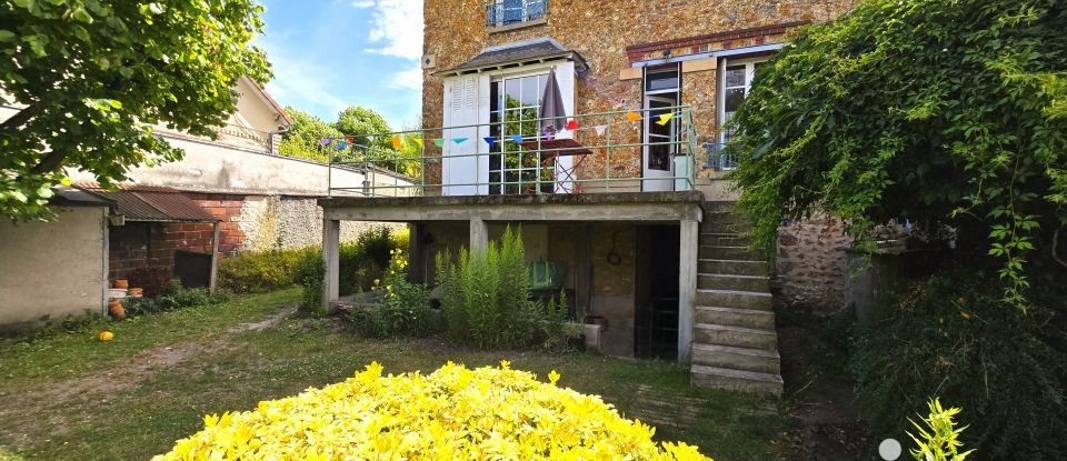 House 7 rooms of 179 m² in Les Mureaux (78130)