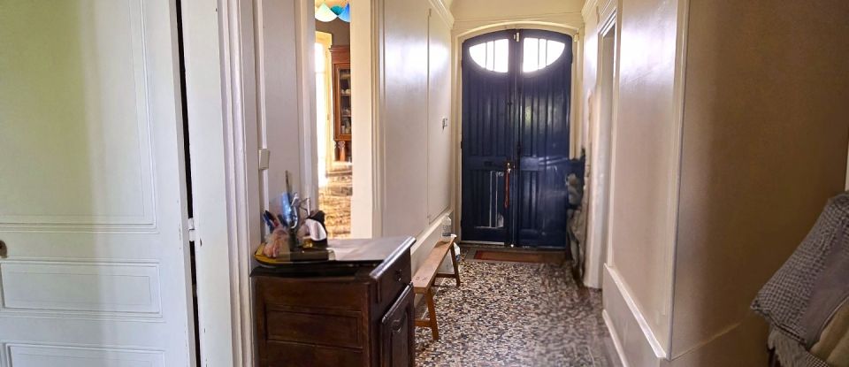 House 7 rooms of 179 m² in Les Mureaux (78130)