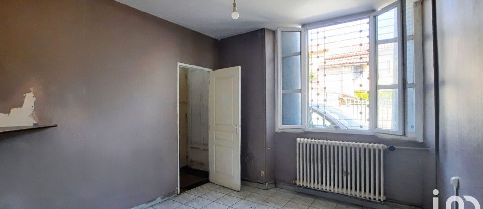 Maison 5 pièces de 130 m² à Châteaurenard (13160)