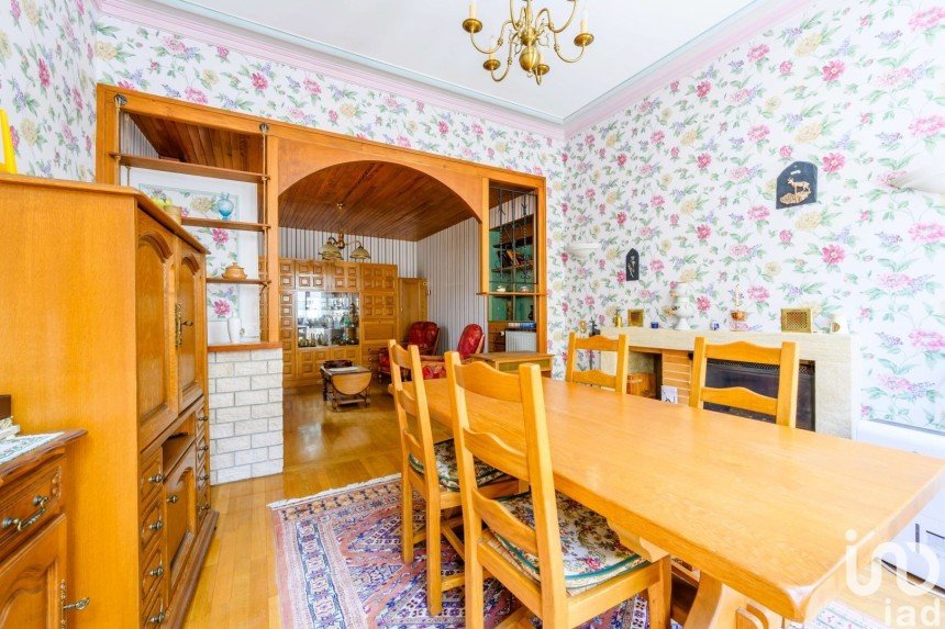 Traditional house 5 rooms of 121 m² in Verzenay (51360)