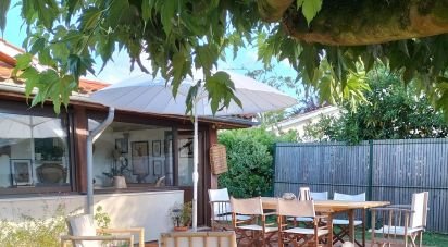 House 4 rooms of 125 m² in Carignan-de-Bordeaux (33360)