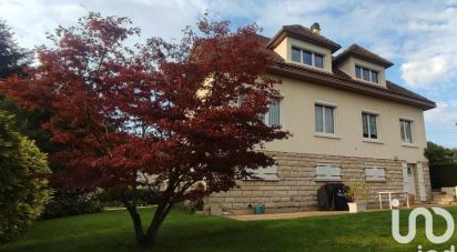 Traditional house 8 rooms of 167 m² in Nanteuil-lès-Meaux (77100)