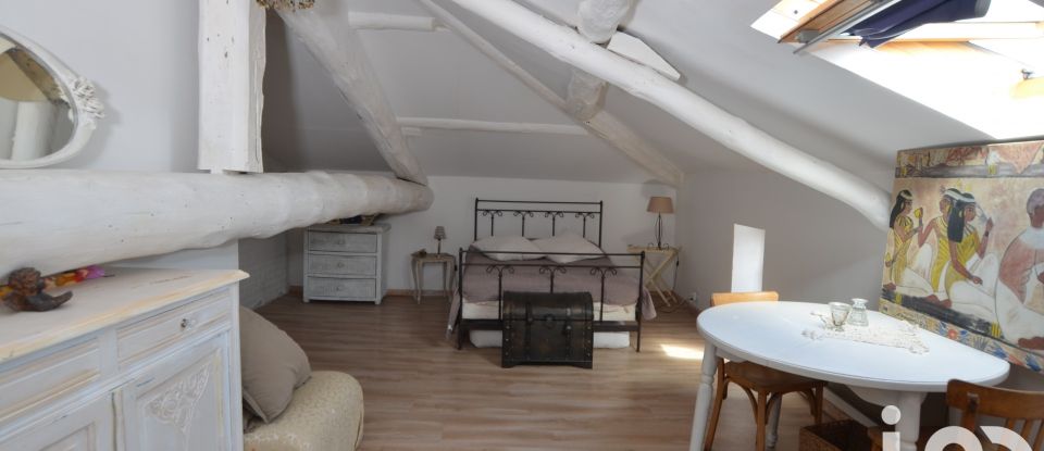 Maison 5 pièces de 150 m² à Sury-le-Comtal (42450)