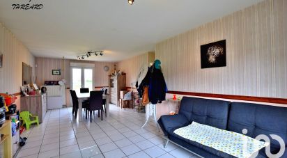 House 3 rooms of 81 m² in Saint-Jean-Saint-Germain (37600)