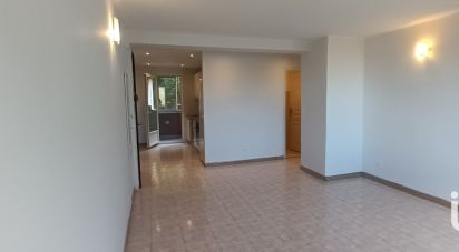 Apartment 3 rooms of 60 m² in Bastia (20200)