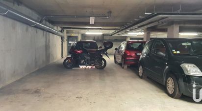 Parking of 13 m² in Lieusaint (77127)