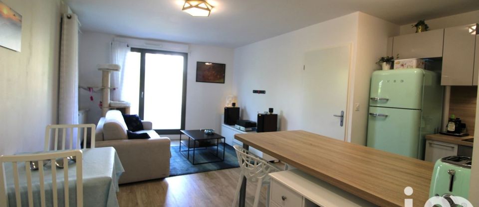 Appartement 2 pièces de 41 m² à Montreuil (93100)