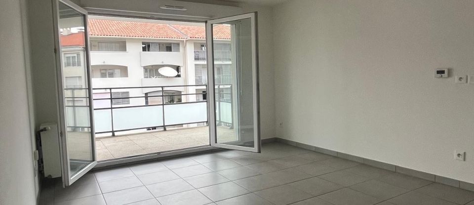 Appartement 2 pièces de 40 m² à Cagnes-sur-Mer (06800)