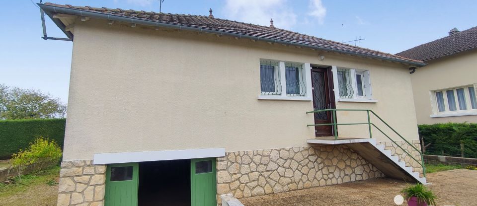 Maison 4 pièces de 68 m² à Lussac-les-Châteaux (86320)