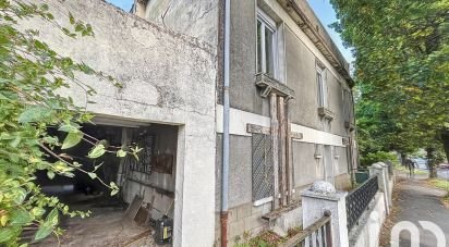 House 6 rooms of 116 m² in Nantes (44300)