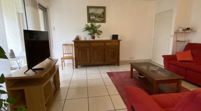 Apartment 4 rooms of 94 m² in Vaux-le-Pénil (77000)