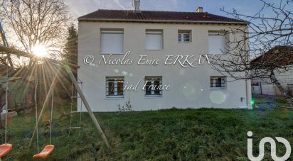 House 7 rooms of 150 m² in Rosny-sur-Seine (78710)