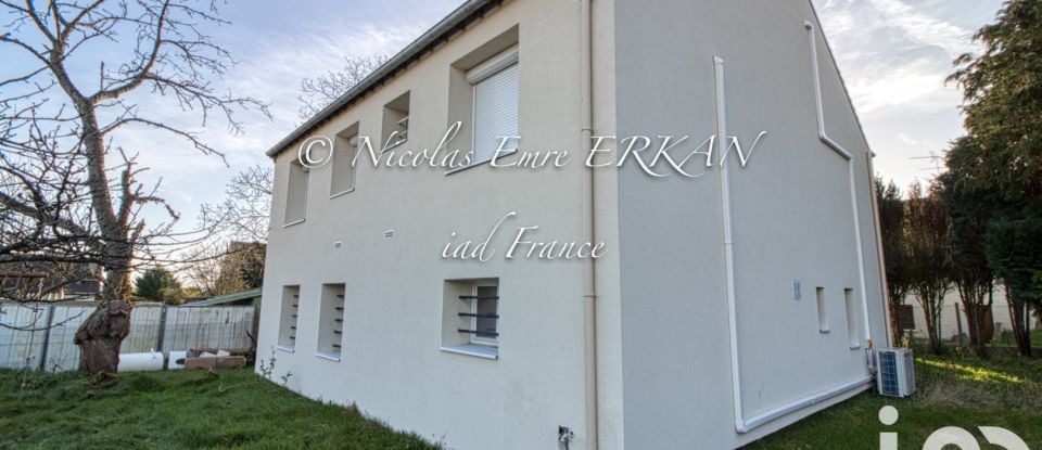 House 7 rooms of 150 m² in Rosny-sur-Seine (78710)