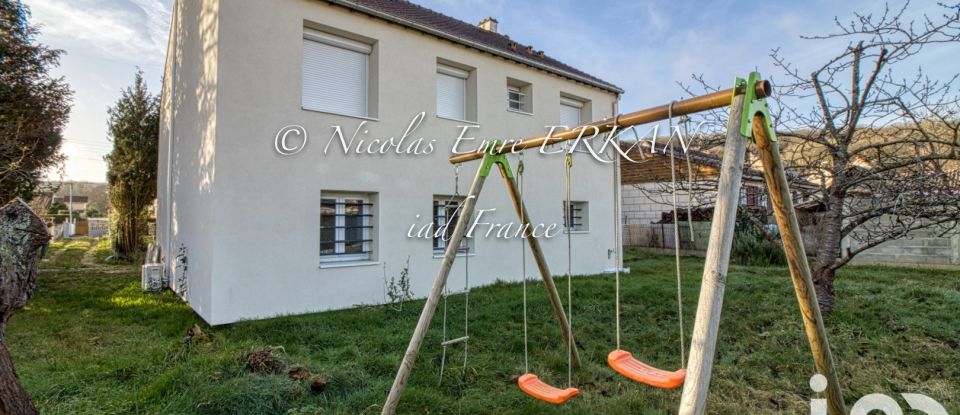 House 7 rooms of 150 m² in Rosny-sur-Seine (78710)