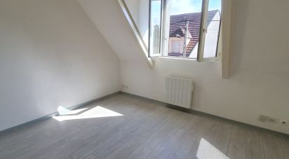 Studio 1 pièce de 16 m² à Gretz-Armainvilliers (77220)