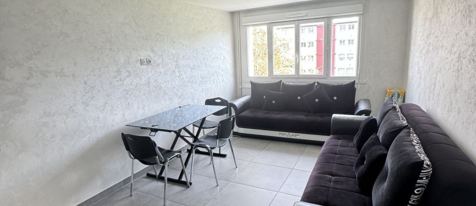 Apartment 3 rooms of 56 m² in Saint-Jean-de-la-Ruelle (45140)