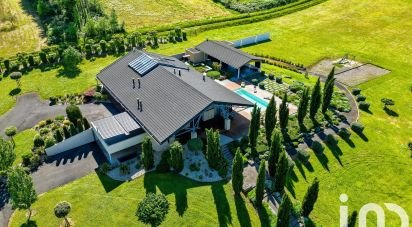 Maison d’architecte 7 pièces de 400 m² à Saint-Sornin (16220)