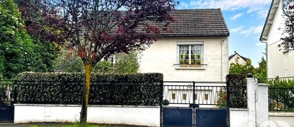 Maison 2 pièces de 70 m² à Savigny-sur-Orge (91600)