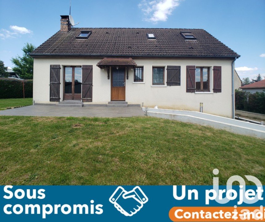 Maison 5 pièces de 94 m² à Vibraye (72320)