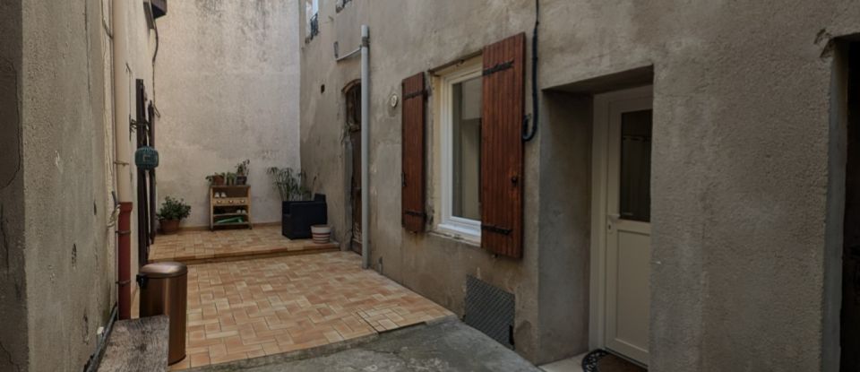 Apartment 1 room of 25 m² in Nîmes (30000)