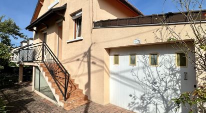 House 5 rooms of 121 m² in Massy (91300)