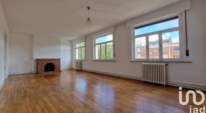 Appartement 4 pièces de 86 m² à Lille (59800)