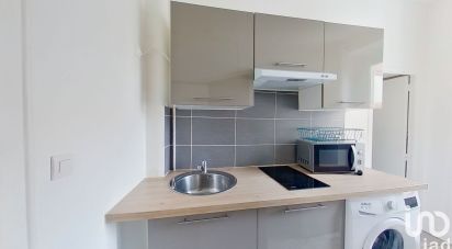 Appartement 2 pièces de 33 m² à Corbeil-Essonnes (91100)