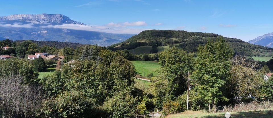 Terrain de 900 m² à Brié-et-Angonnes (38320)