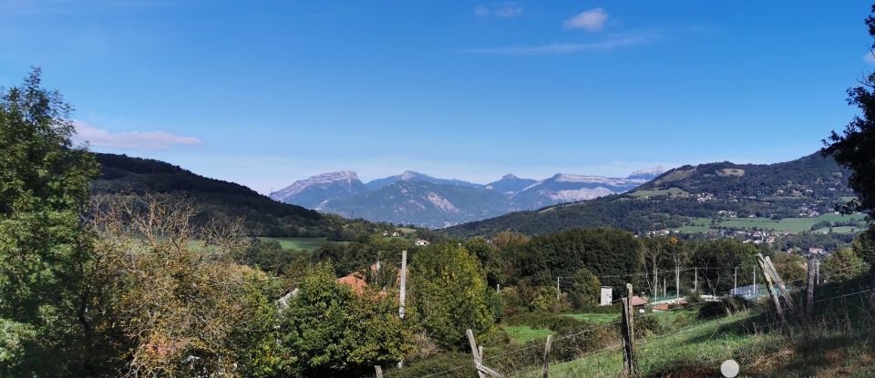 Terrain de 900 m² à Brié-et-Angonnes (38320)