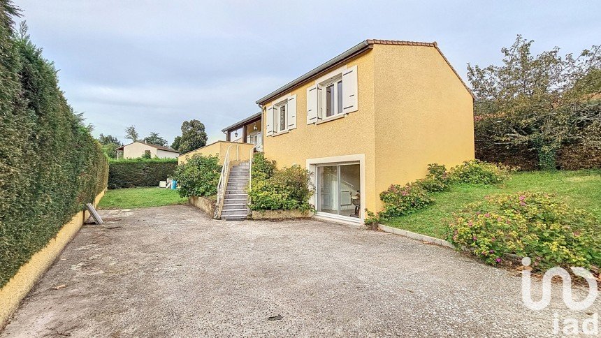 Maison traditionnelle 5 pièces de 125 m² à Annonay (07100)