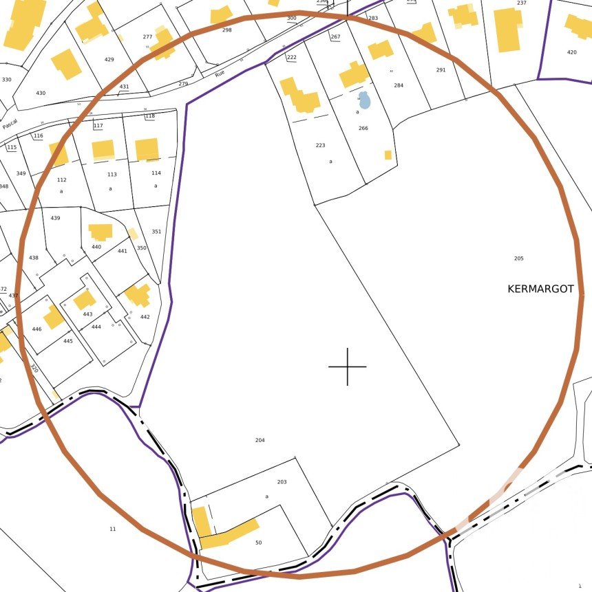 Land of 12,250 m² in Pontivy (56300)