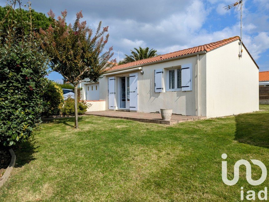 Maison 3 pièces de 45 m² à Saint-Gilles-Croix-de-Vie (85800)