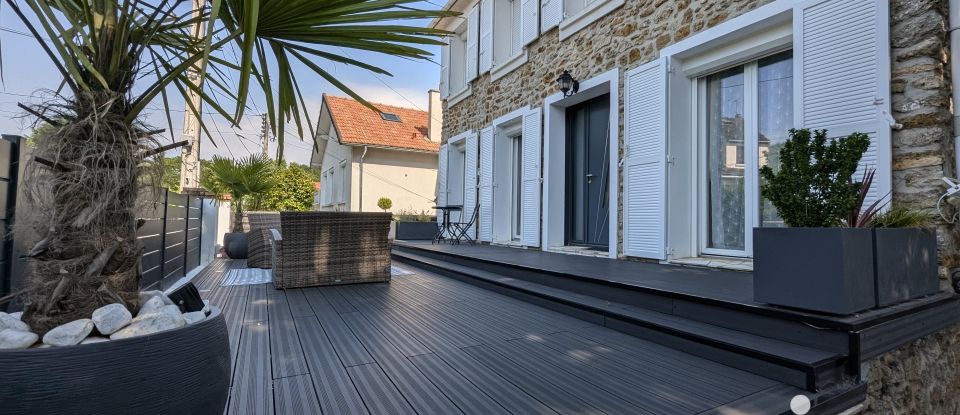 Maison 8 pièces de 155 m² à Morsang-sur-Orge (91390)