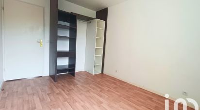 Apartment 3 rooms of 59 m² in Cergy (95000)