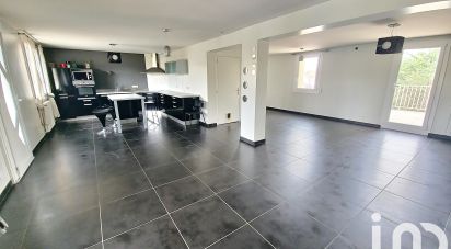 House 7 rooms of 153 m² in Bourg-lès-Valence (26500)