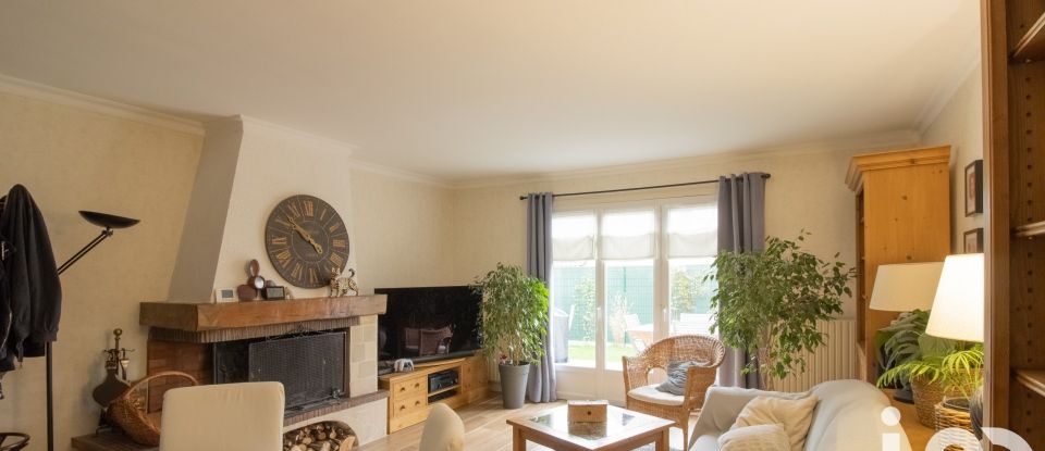 Town house 5 rooms of 96 m² in Élancourt (78990)