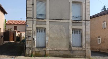 Maison de ville 5 pièces de 111 m² à Usson-du-Poitou (86350)