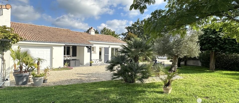 Maison 5 pièces de 107 m² à Chaumes-en-Retz (44680)