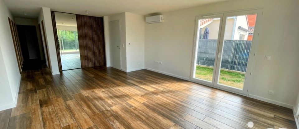 Maison 4 pièces de 96 m² à Saint-Lys (31470)